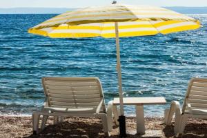 Illustrious Brac Villa 6 Bedrooms Villa Waterfront Private Pool, Bol