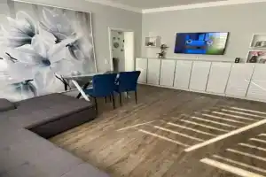 STAYWELL XXL Für 7 I Parkplatz I Küche I Netflix Apartments, Paderborn