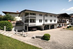 Ferienwohnung Haberlander inkl. Chiemgaukarte Apartments, Ruhpolding