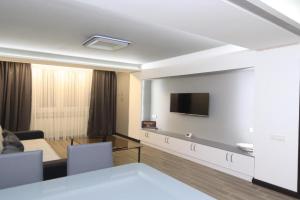 Center of Apartments, Yerevan