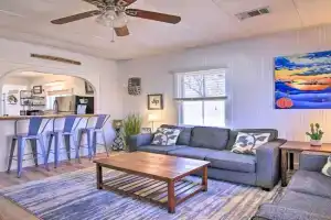 Texas Home with Backyard Oasis, Walk to Main St Guest house, Fredericksburg