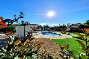 New holiday house "Casa miAlina" with private pool, 300m to beach, Cambrils