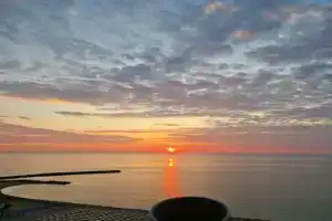 Turquoise by the sea Apartments, Constantza