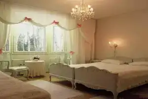 Hotelli Kultainen Joutsen, Kuusamo