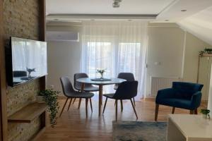VIP House 1, Vrnyachka Banya