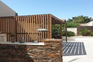 Appartement LE BOIS FLOTTE Apartments, St. Maries-de-la-Mer