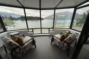 Queenstown House Lakeside, Queenstown