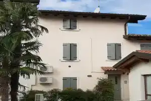 Corte Mantovani - Appartamenti Apartments, Cola