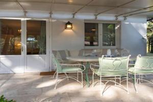 Iris Villa, Marina di Castagneto Carducci