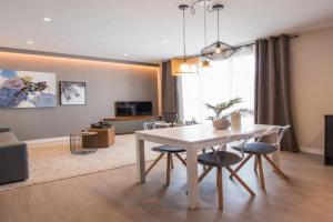 Sitges Spaces Seaside Beach Flat- 4 Bedroom, 2 Bathroom, Terrace, Near Beach, Sitges