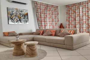 COULEURS DES ILES , Fréjus-plage Apartments, Frejus