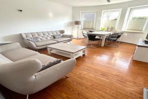 Schöne Ferienwohnung mit großem Garten Apartments, Flensburg