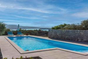 Holiday home in - Insel Krk 39437, Cornicchia