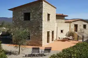 Borgo di Gaiole - Casa BD - apartment with a view & travel guide, Gaiole in Chianti