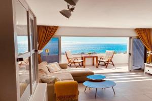 Exclusive bungalow with stunning Sea Views by 75Steps Apartments, San Agustin