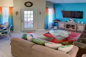 The Avalon Royal Tropical Apartments, Clearwater