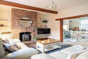 The Cottage in, Sleeps 6 with FREE Parking, Chester