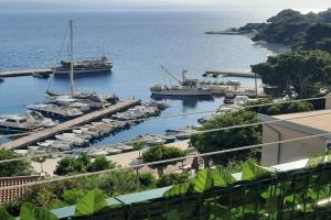 Mali Jakov Apartments, Brela