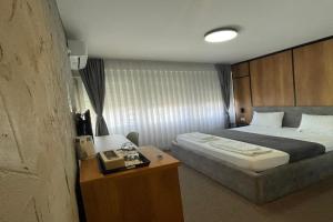 New Prishtina Luxury Rooms, Pristina
