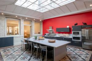 LA PETITE VERRIERE Apartments, Beaune