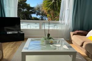 Appartement neuf, 2 chambres, climatisé, route des Sanguinaires Apartments, Ajaccio