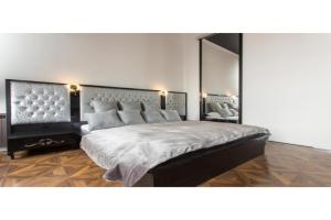 In the heart of the city Apartments, Kharkiv