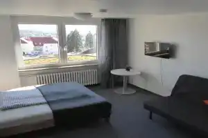 Ferienwohnung Zollernblick Apartments, Tubingen
