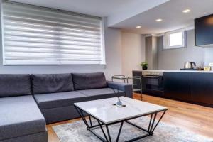 Town Square Apartment, Pristina