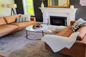 Ski, Shop and Explore Walkable Midtown Oasis! Guest house, Reno