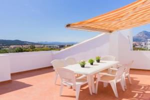 Salonica Duplex I Penthouse Arenal by Rock Rentals, Javea