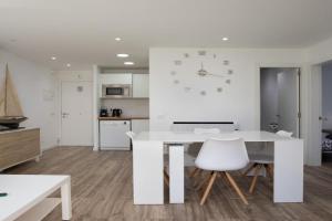 Apartament amb piscina i aparcament - Baixos amb jardinet, Llafranc