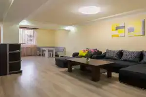 Umba Apartment N5 - balcony and Mount Ararat view, Yerevan
