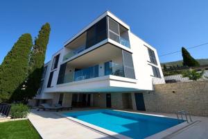Kuća Bella Apartments, Mlini