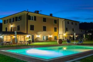 Garden Relays Villa Rosy, Massarosa