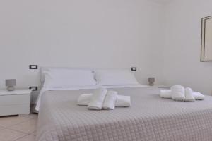 IzzHome Lagoon Apartments, Pula
