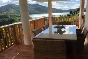 Ocean View Apartment, Praslin Island
