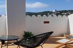 BLAU Bonito Duplex con Terraza - WeHost Costa Brava Apartments, Llafranc