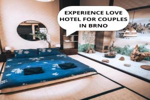 OROOM Japan - Role Play For Couples in, Brno