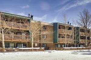 Ten Mile Creek 304 condo Apartments, Frisco
