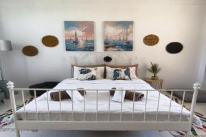 Spacious Beach House, Theologos