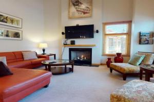 Solstice #18 condo Apartments, Mammoth Lakes