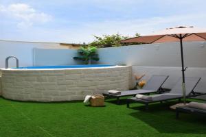 Elizabeth cozy home close to the beach Apartments, Chania Town