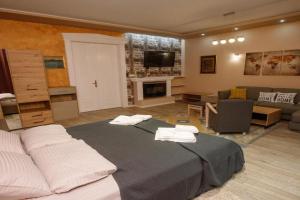 Patrus I Apartments, Subotitsa