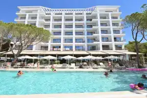 Fllad Resort & SPA Durres, Golem