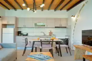 VAMA APARTMENT, Platanias