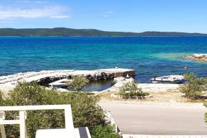 Beach Villa Apartment w Sunset Sea View, 4 Stars, Sibenik, Zablace