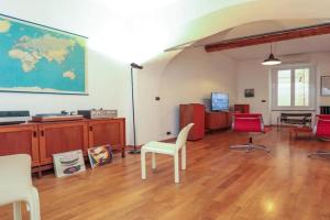 COZY LOFT IN THE VERY HEART OF OLD TOWN Apartments, Genoa