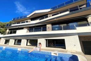Villa de lujo con vistas al mar y piscina privada, Malgrat de Mar