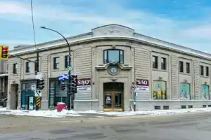 Huge New Flat well Located closed on St-Denis Street by Den Stays Apartments, Laval