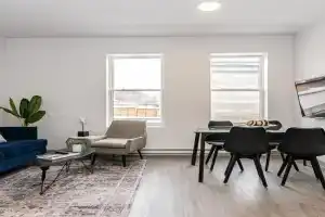 Modern and New Studio in the Heart of the City by Den Stays, Laval